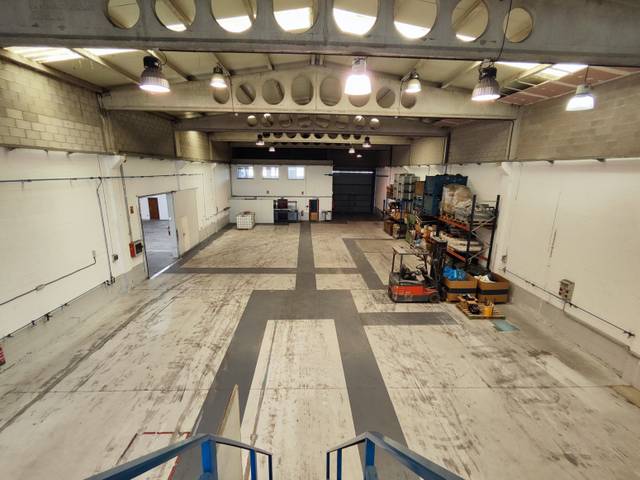 Nave industrial en Venta en Arrúbal