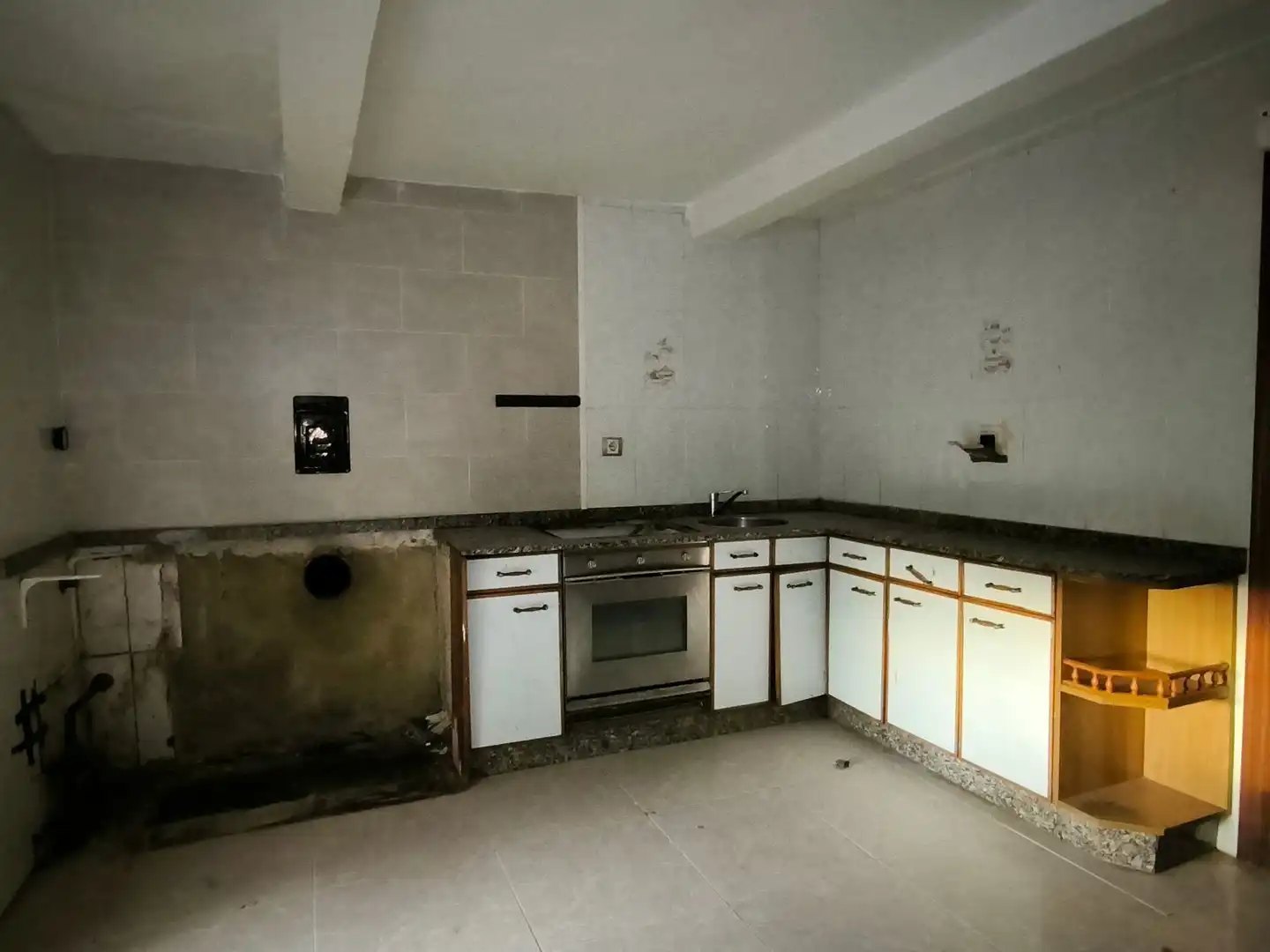 Cuina de Casa adosada en venda en Siero