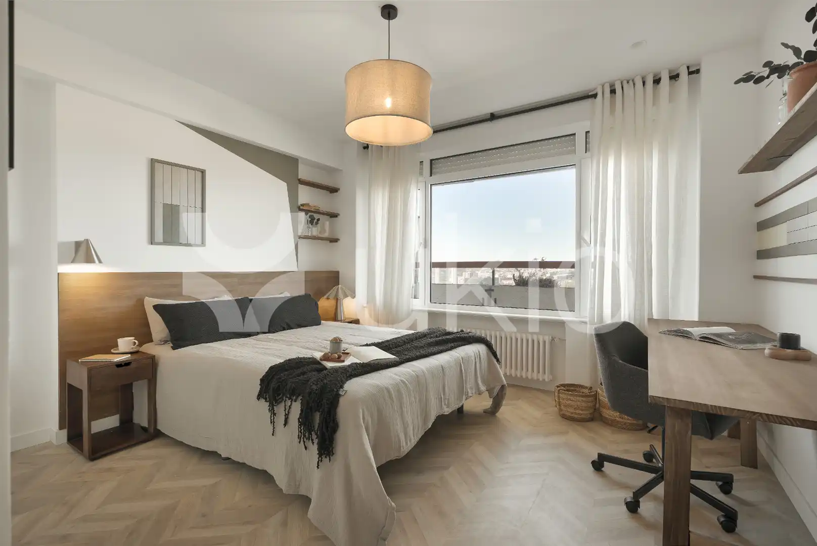 Apartment with terrace to rent in Paseo del Rey, imagen 5