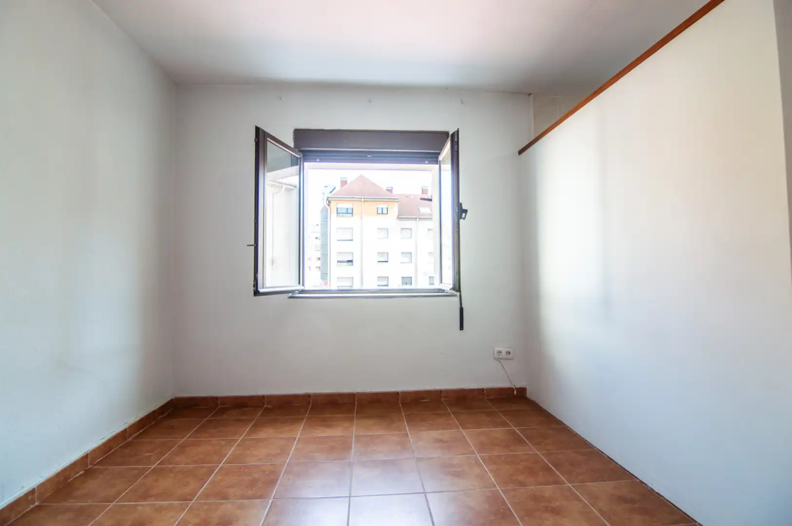 Schlafzimmer von Wohnung zum Verkauf in Siero mit Heizung, Parkett und Abstellraum