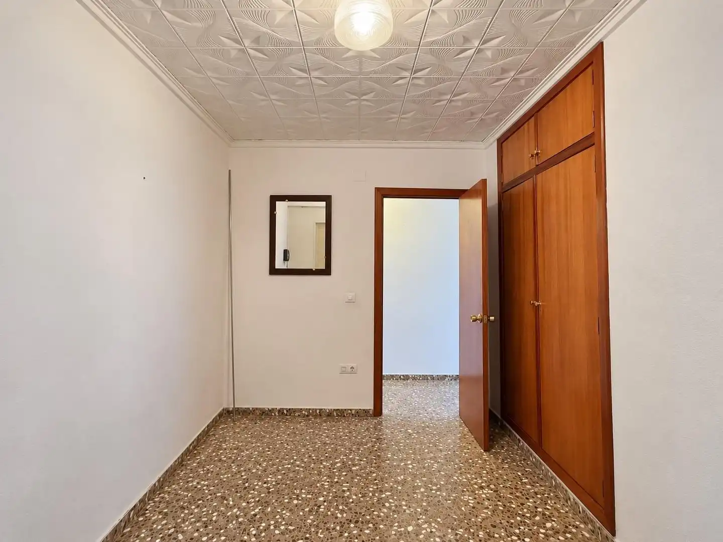 Bedroom of Flat for sale in Carlet, Valencia