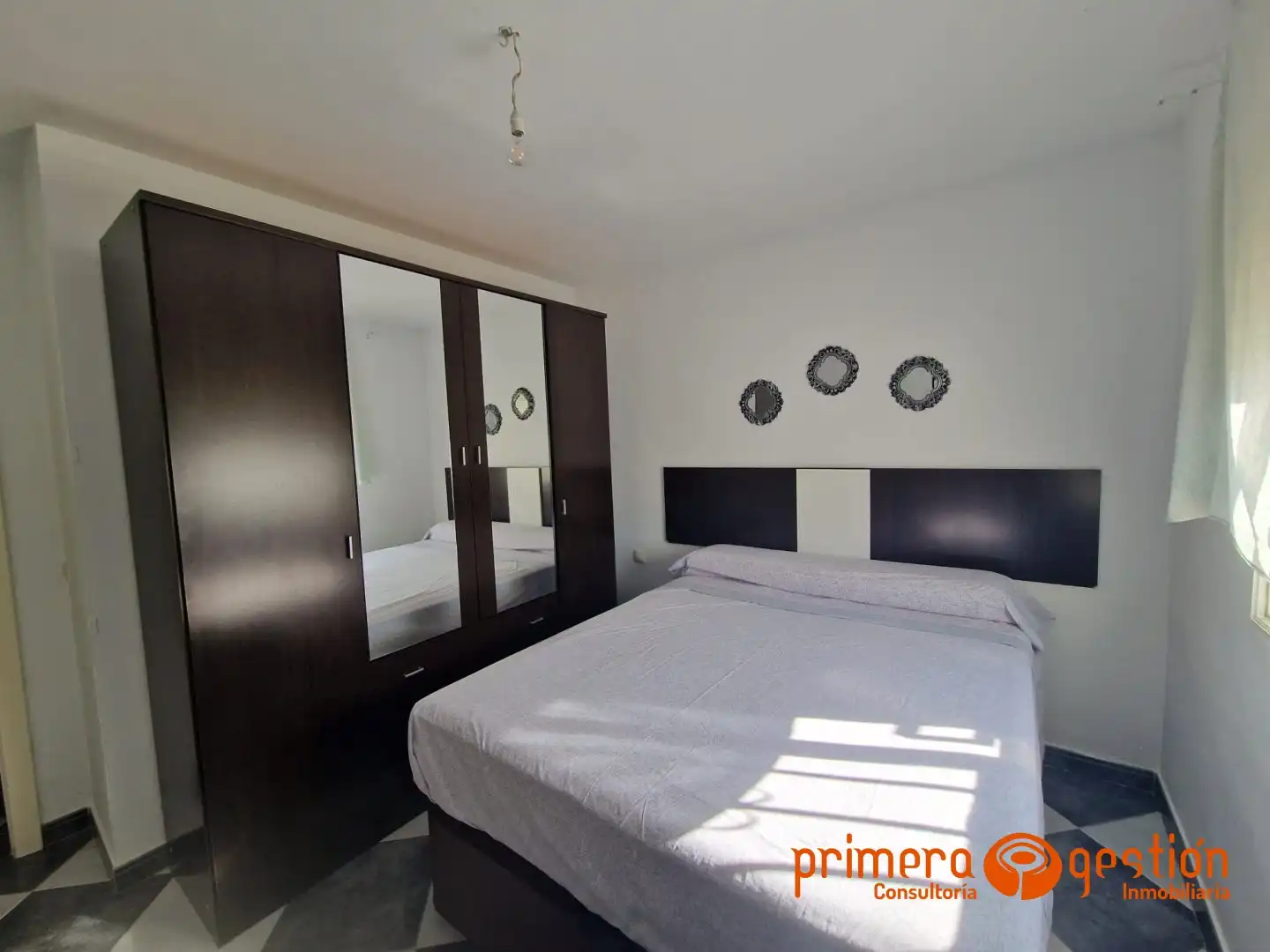 Habitación de Piso en venta en Lora del Río con Aire acondicionado y Calefacción