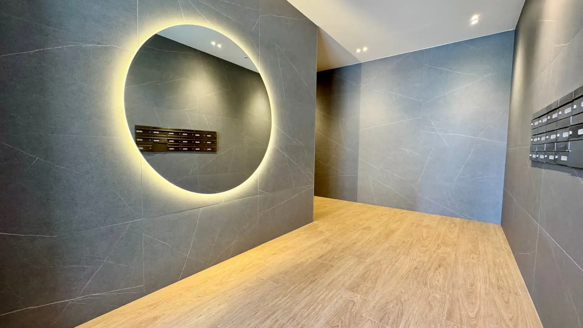 Piso en venta en Gijón  con Calefacción, Parquet y Terraza