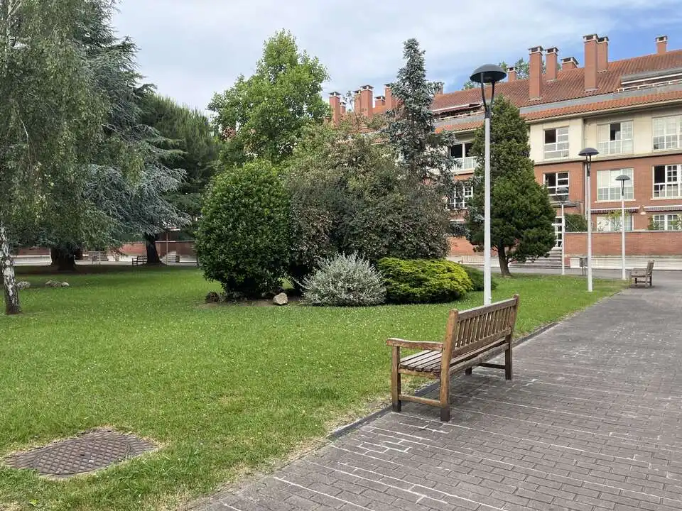 Garten von Wohnung zur Miete in Leioa mit Heizung, Privatgarten und Abstellraum