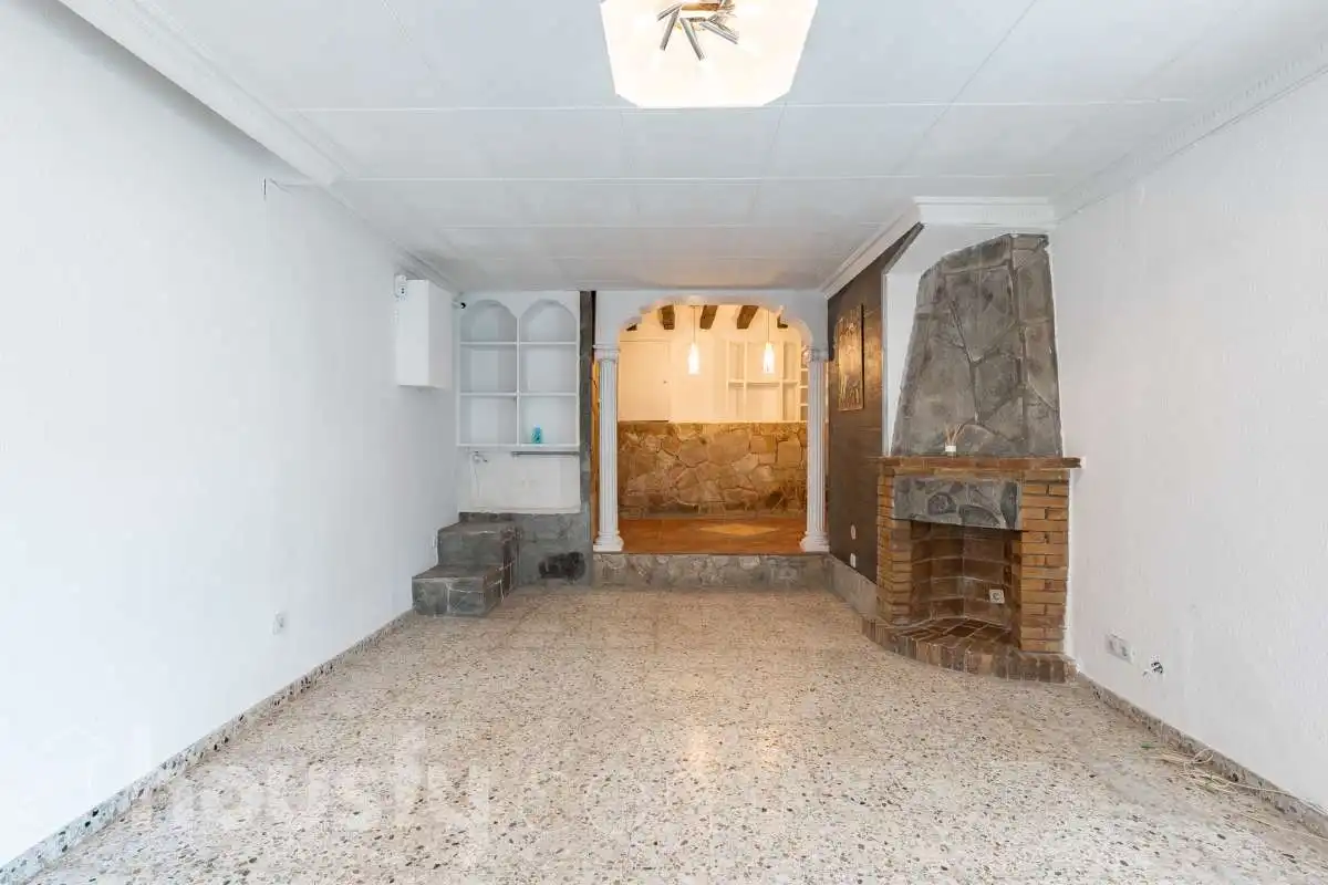 Piso en venta en Castelldefels con Aire acondicionado, Jardín privado y Terraza