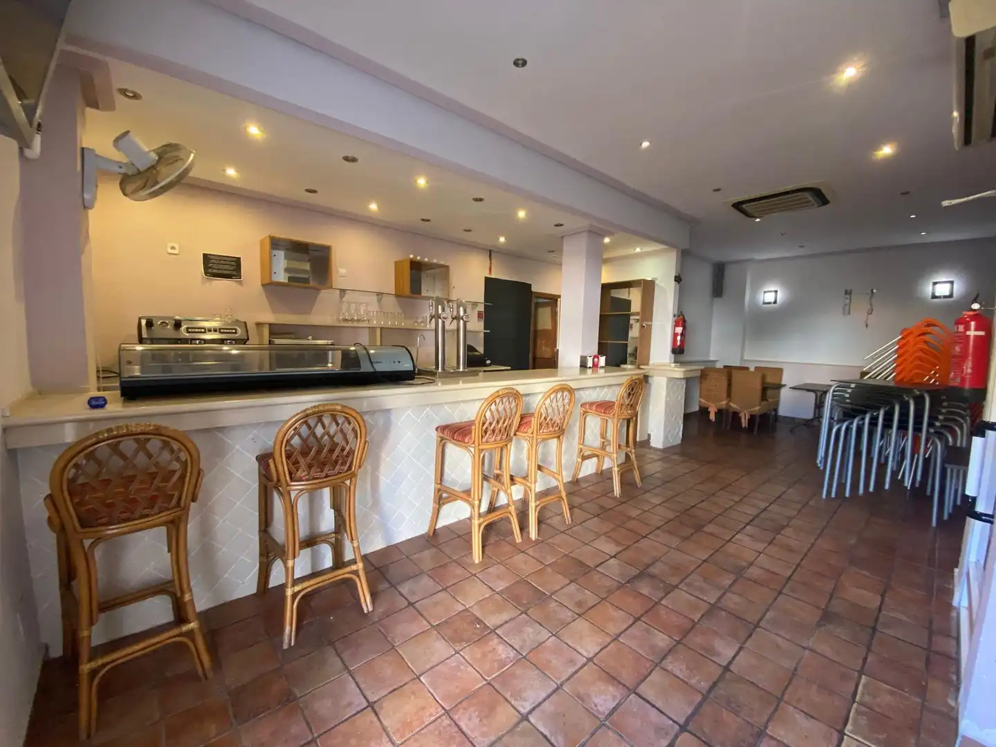 Local en venta en La Unión con Aire acondicionado y Amueblado