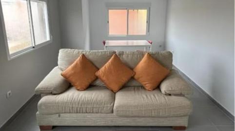 Foto 2 de Piso de alquiler en Altozano - Conde Lumiares, Alicante / Alacant