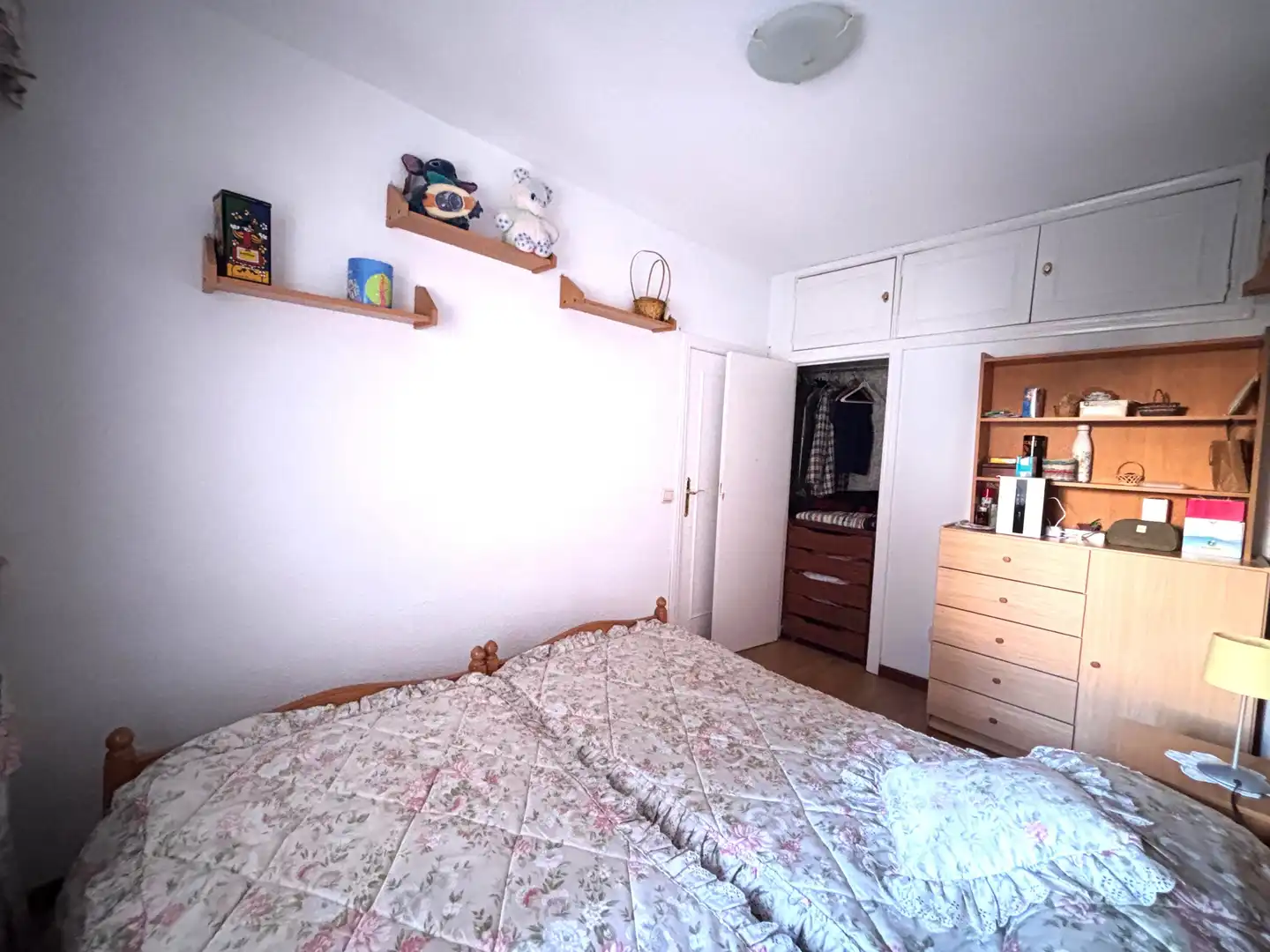 Habitación de Piso en venta en Madrid con Terraza, Trastero y Amueblado
