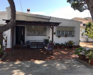 Jardí de Casa o xalet de lloguer en Chiclana de la Frontera