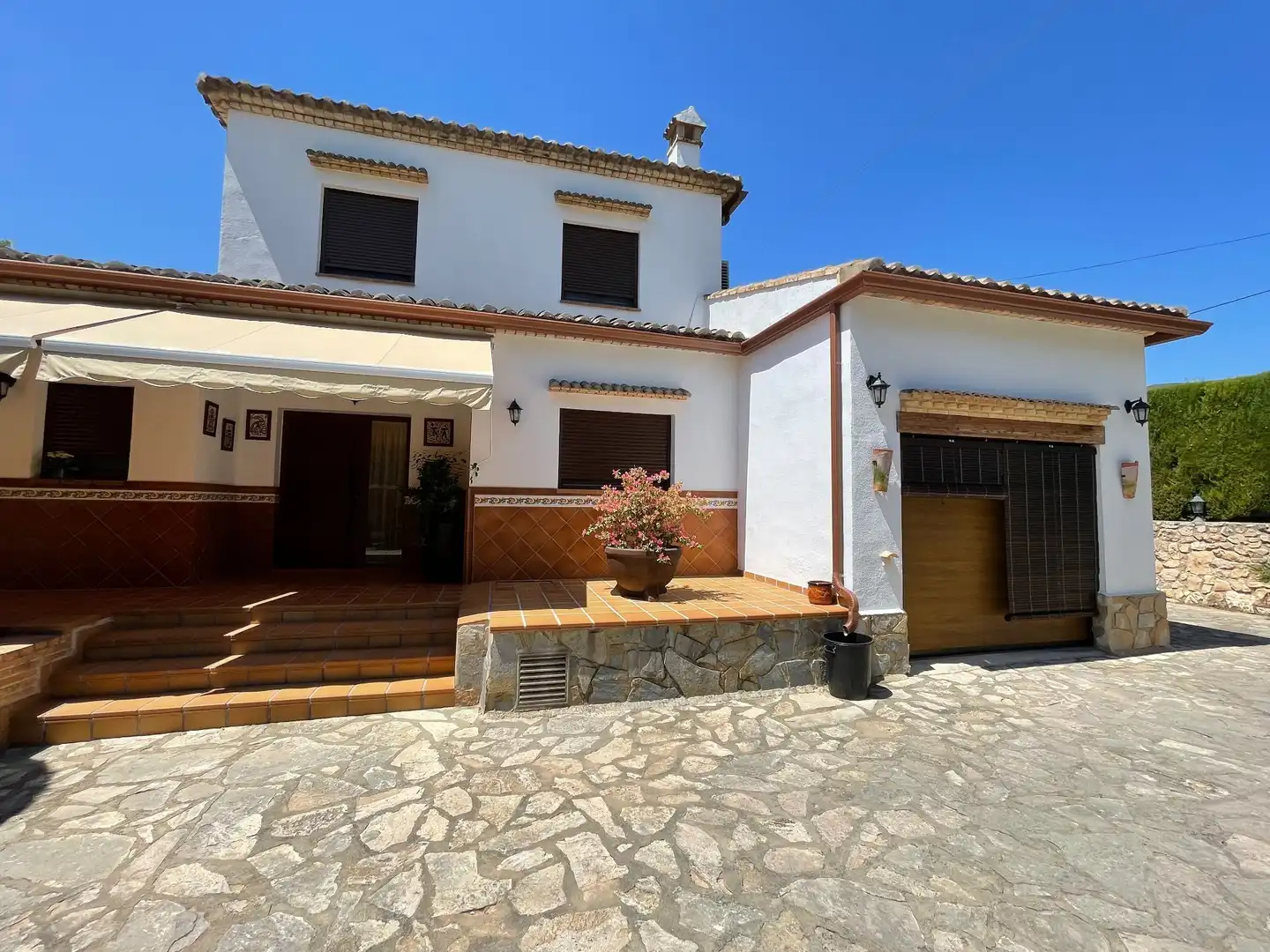 Casa con piscina en venta en Santa Ana, imagen 3