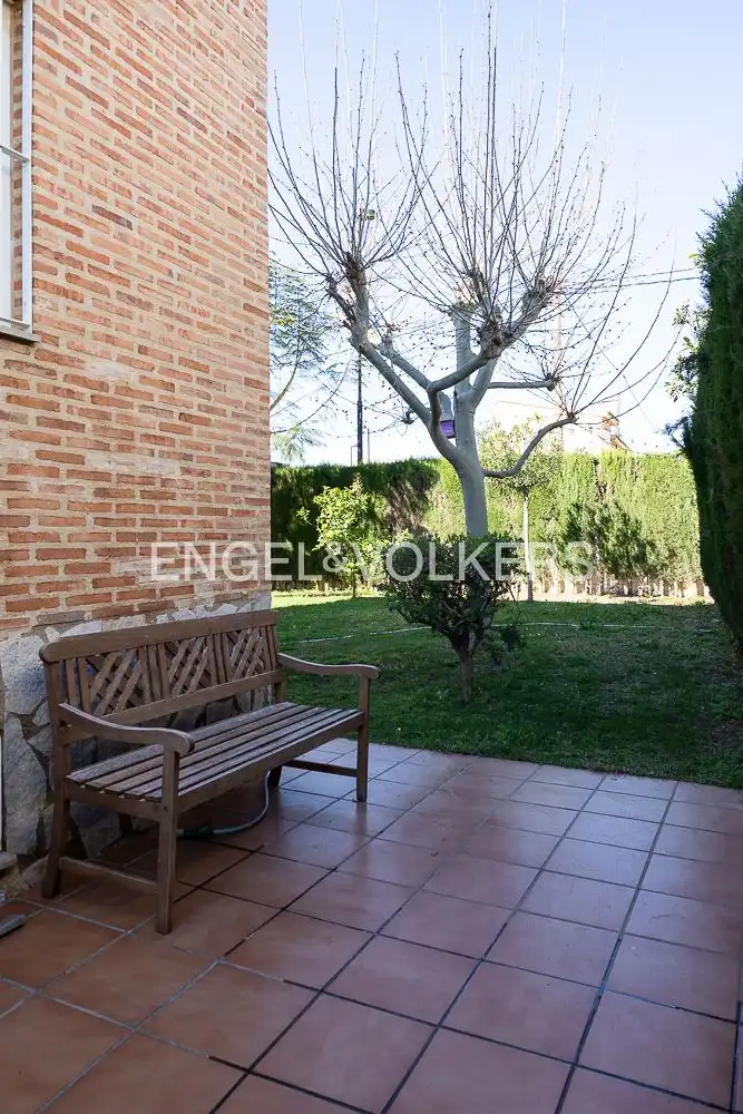 Terrace of Houses for sale in Torrent  with Air Conditioner, Heating and Private garden