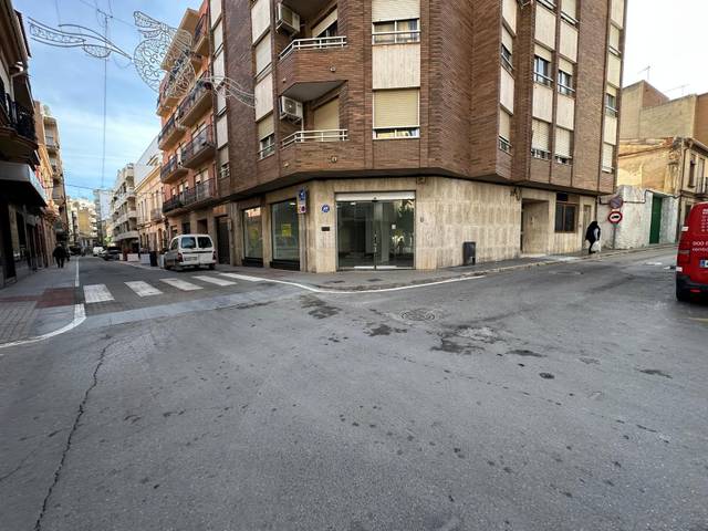 Local comercial en Alquiler en Casco Antiguo
