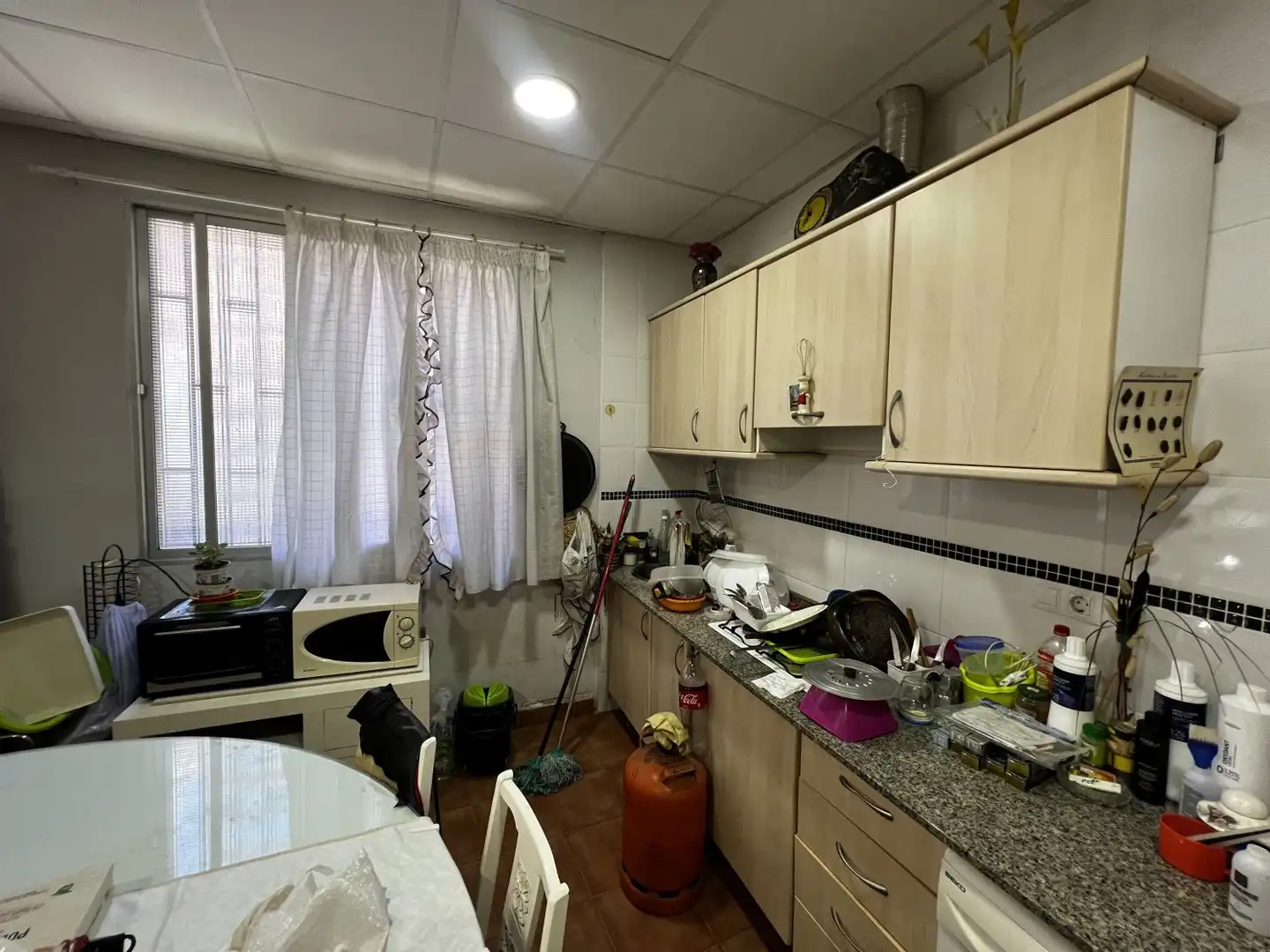 Cuina de Local de lloguer en Castellón de la Plana / Castelló de la Plana