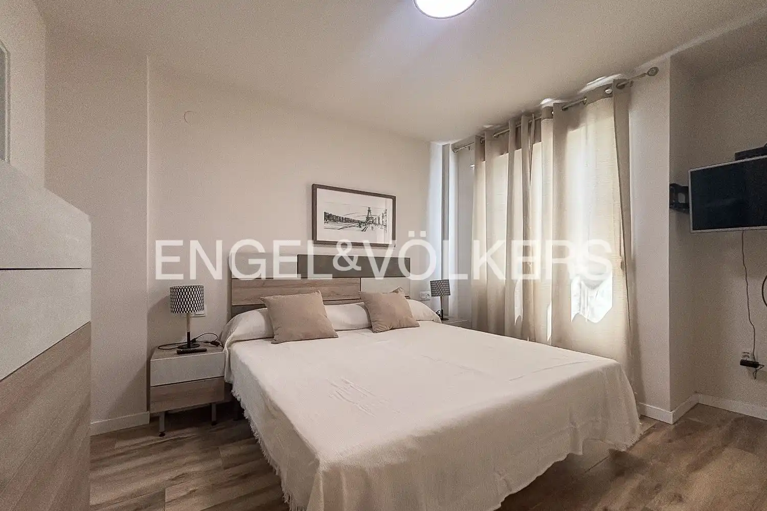 Schlafzimmer von Wohnung zur Miete in Alboraya mit Klimaanlage, Heizung und Parkett