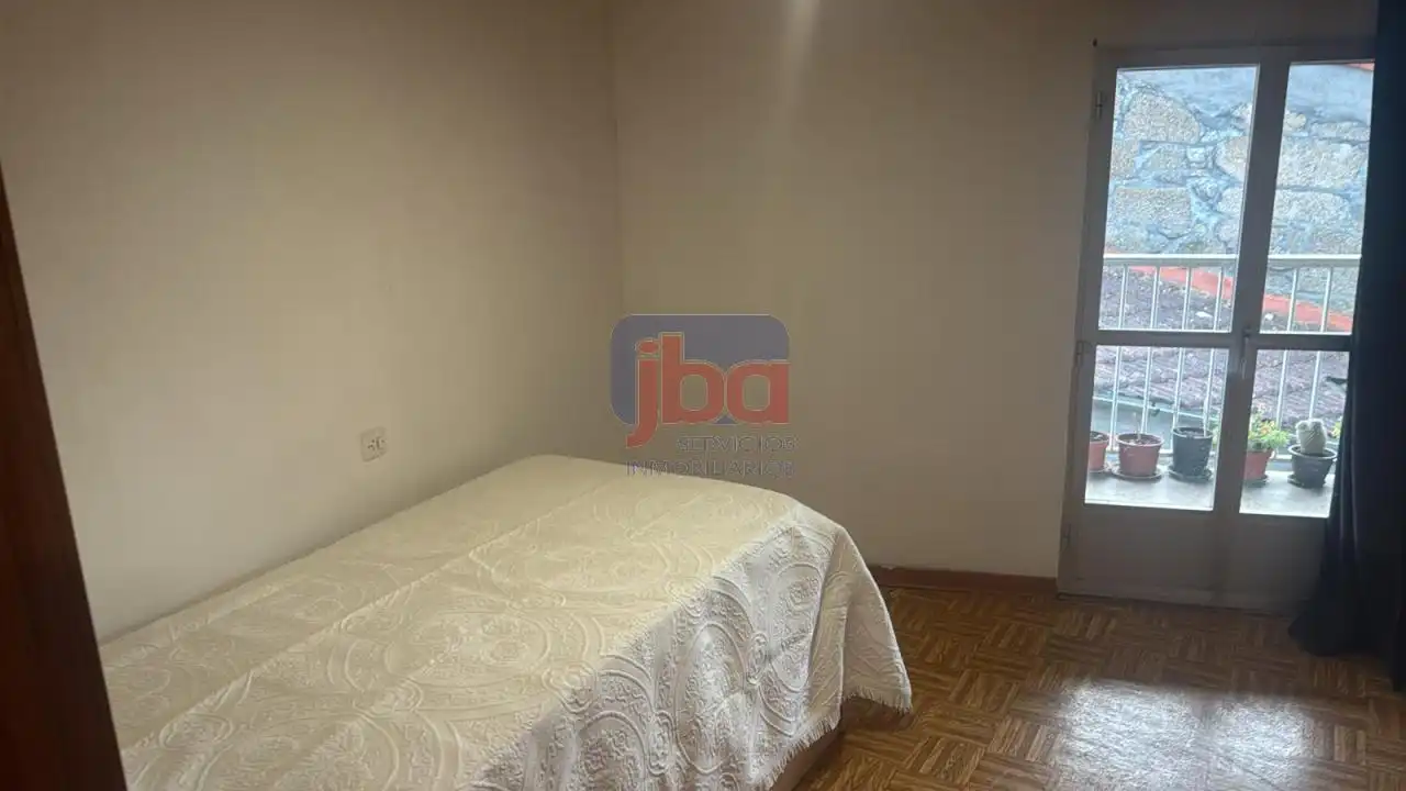 Habitación de Casa o chalet en venta en Vilar de Barrio con Calefacción y Balcón