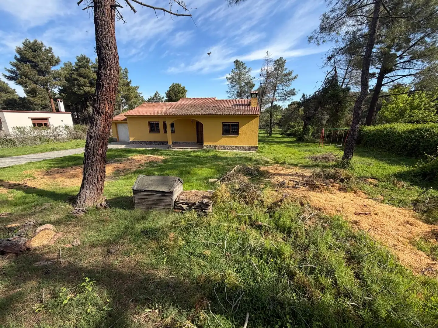 Vista exterior de Casa o chalet en venta en Marugán con Calefacción, Jardín privado y Amueblado