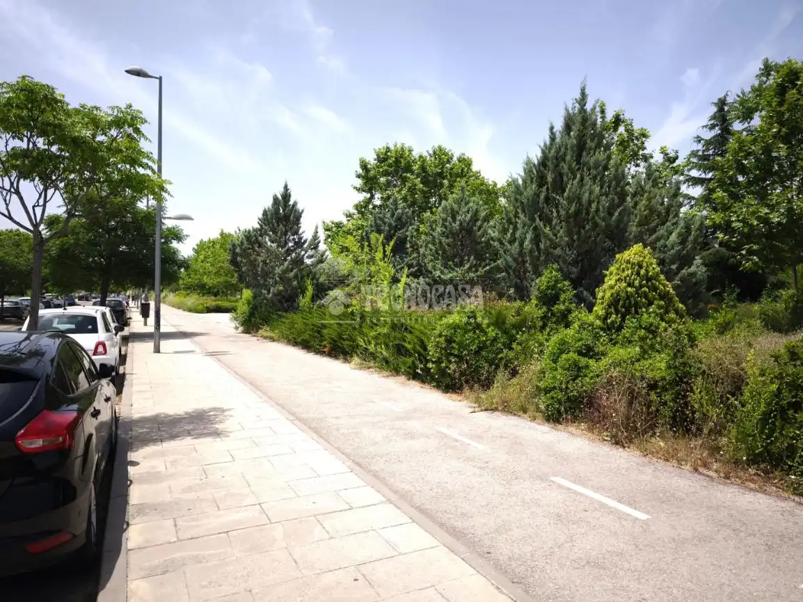 Commercial properties for sale in Madrid