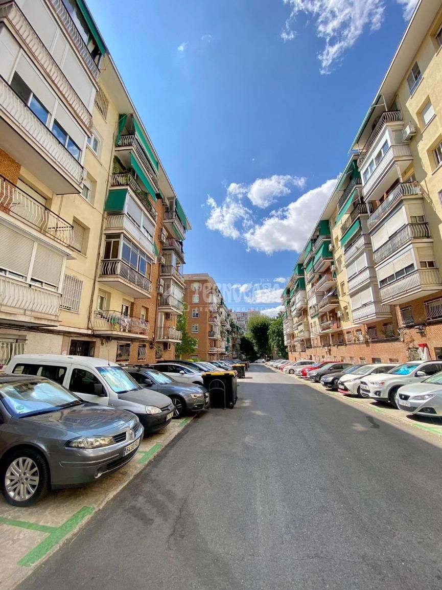 Exterior view of Flat for sale in  Madrid Capital  with Air Conditioner, Heating and Terrace
