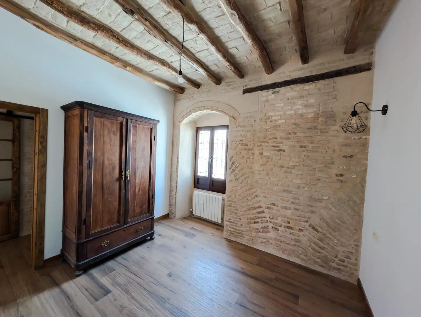 Casa adosada en venda en Sanlúcar la Mayor amb Aire condicionat, Calefacció i Terrassa
