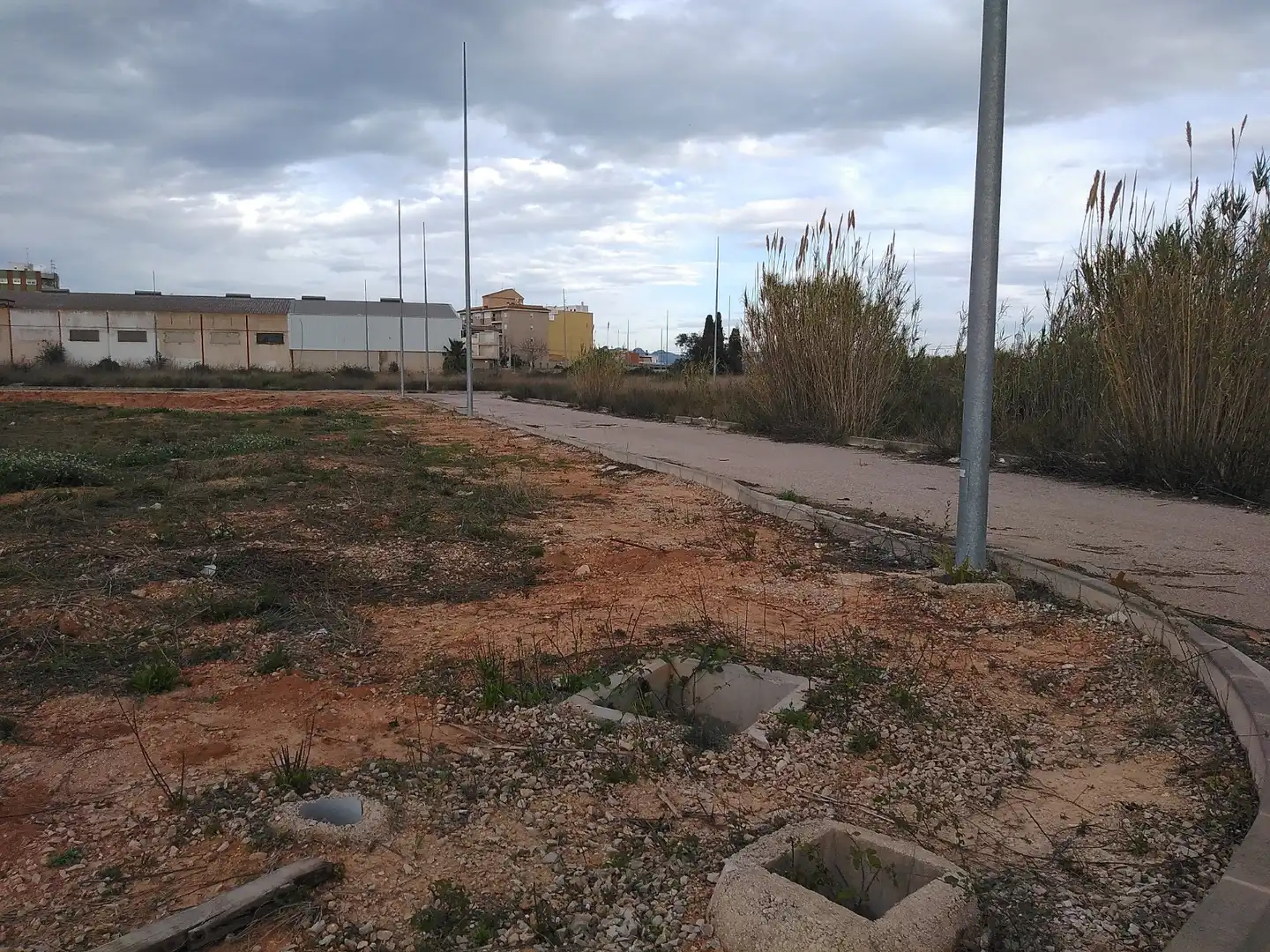 Terreno industrial en venta en Número Once, Alberic