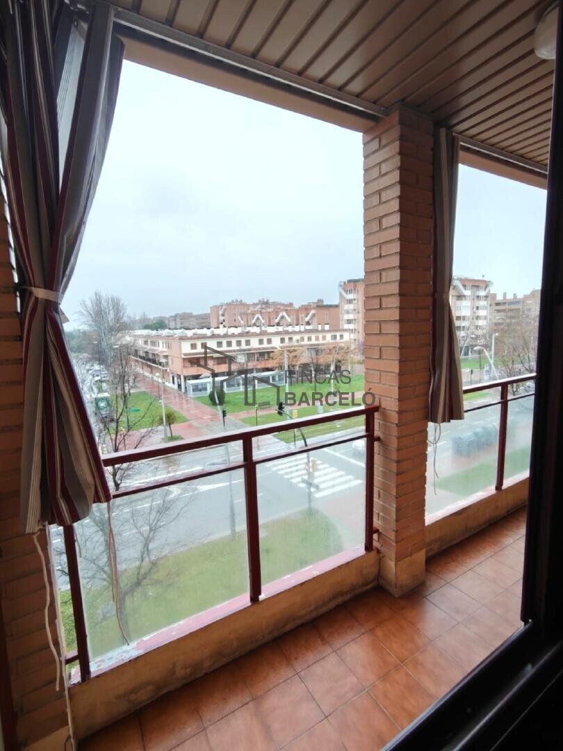 Vista exterior de Piso en venta en  Zaragoza Capital