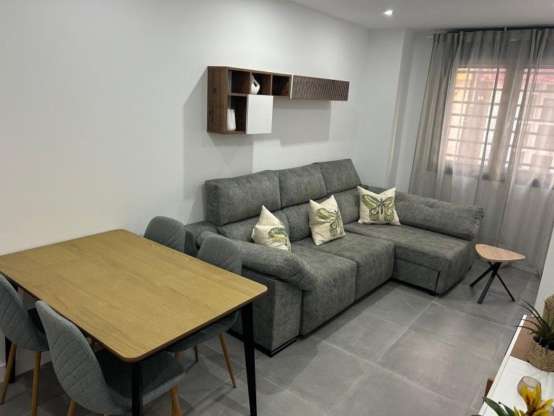 Living room of Planta baja to rent in Fuengirola  with Air Conditioner, Heating and TV