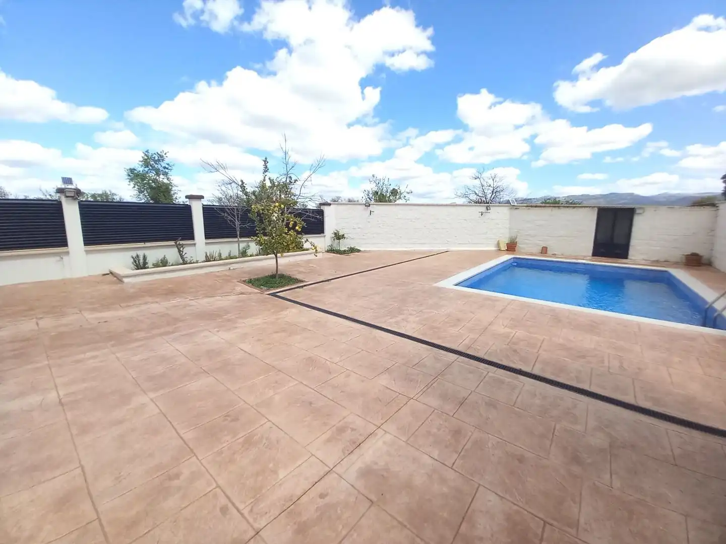 Swimming pool of Houses for sale in Ronda  with Air Conditioner, Heating and Private garden