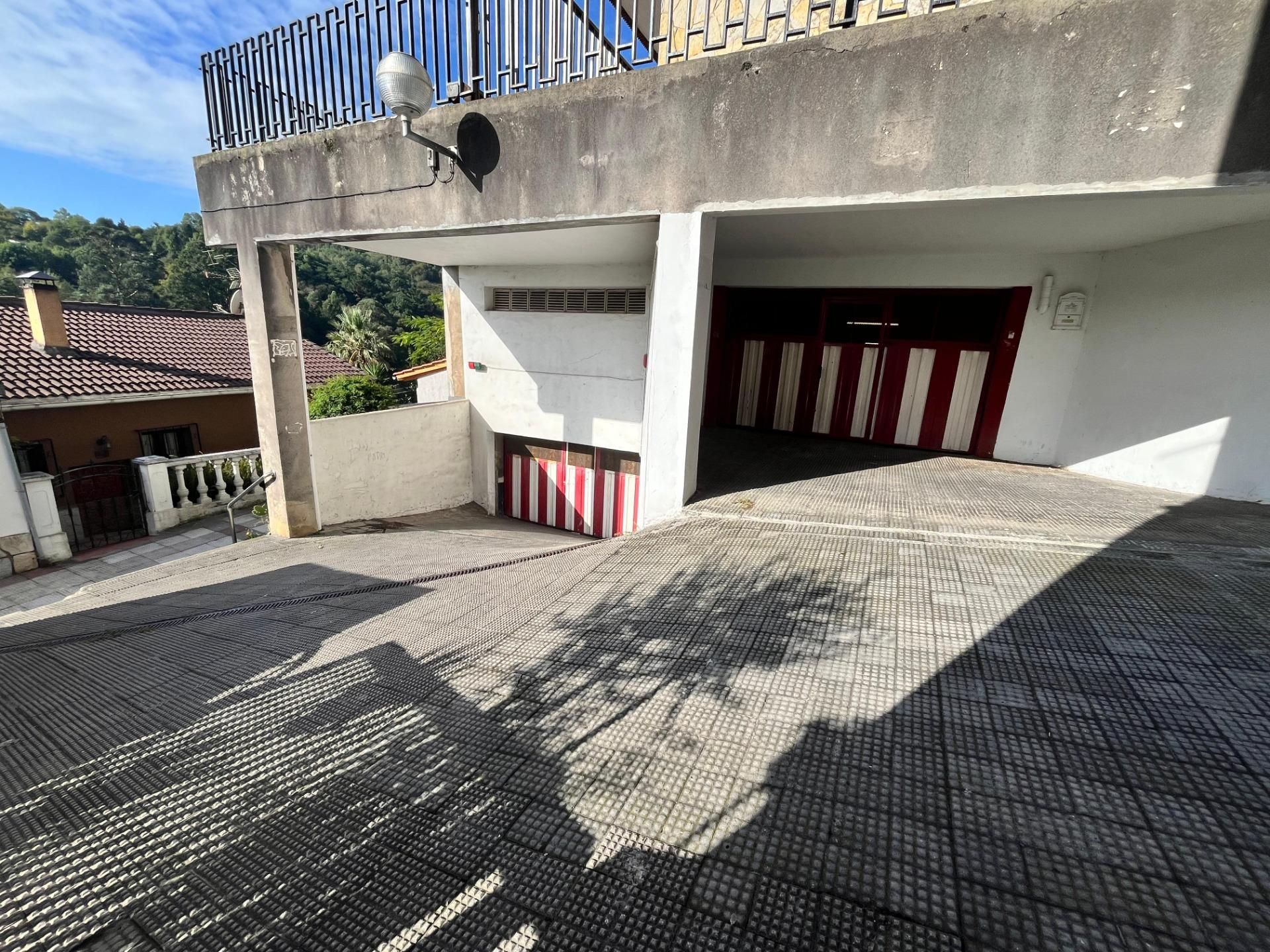 Aparcament de Garatge en venda en Basauri 