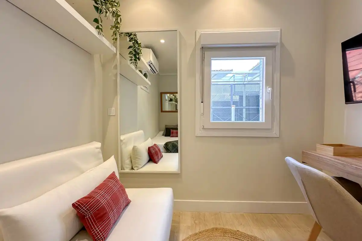 Sala de estar de Ático de alquiler en Madrid con Aire acondicionado, Calefacción y Terraza