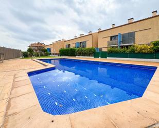 Piscina de Àtic en venda en Roda de Berà amb Aire condicionat, Calefacció i Jardí privat