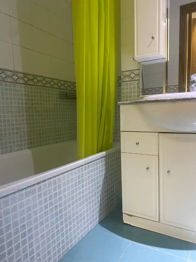 Bathroom of Study for sale in Castellón de la Plana / Castelló de la Plana  with Heating, Furnished and Oven