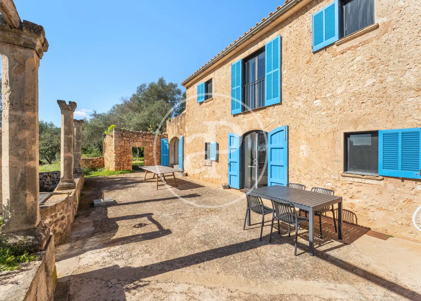 Vista exterior de Casa o xalet en venda en  Palma de Mallorca amb Aire condicionat, Calefacció i Jardí privat