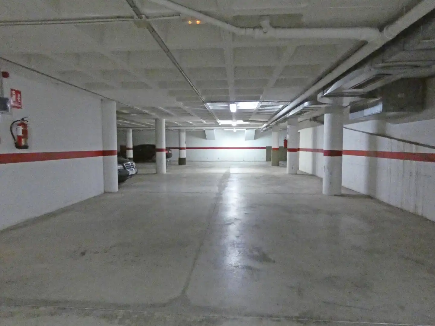 Parking de Piso de alquiler en Alicante / Alacant con Aire acondicionado, Calefacción y Amueblado