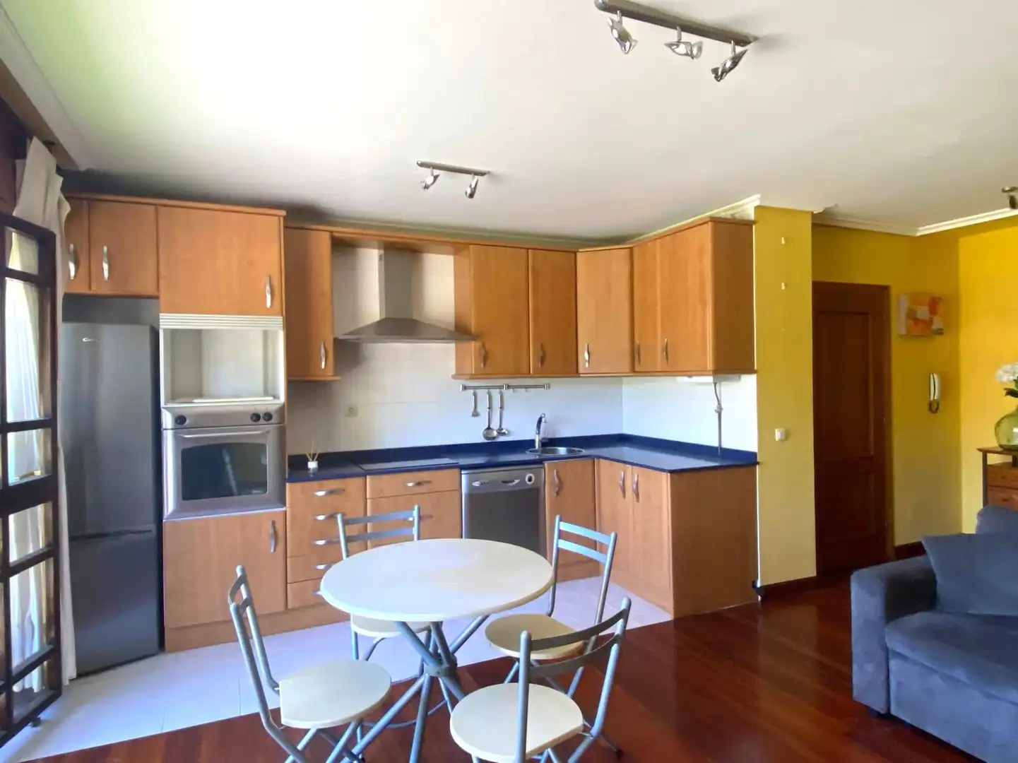 Cocina de Piso en venta en Cartes con Amueblado