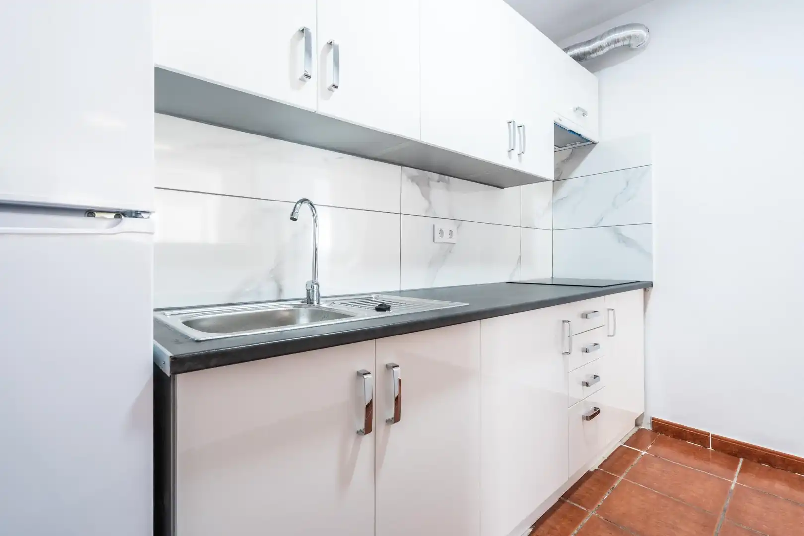 Cocina de Edificio en venta en Arona