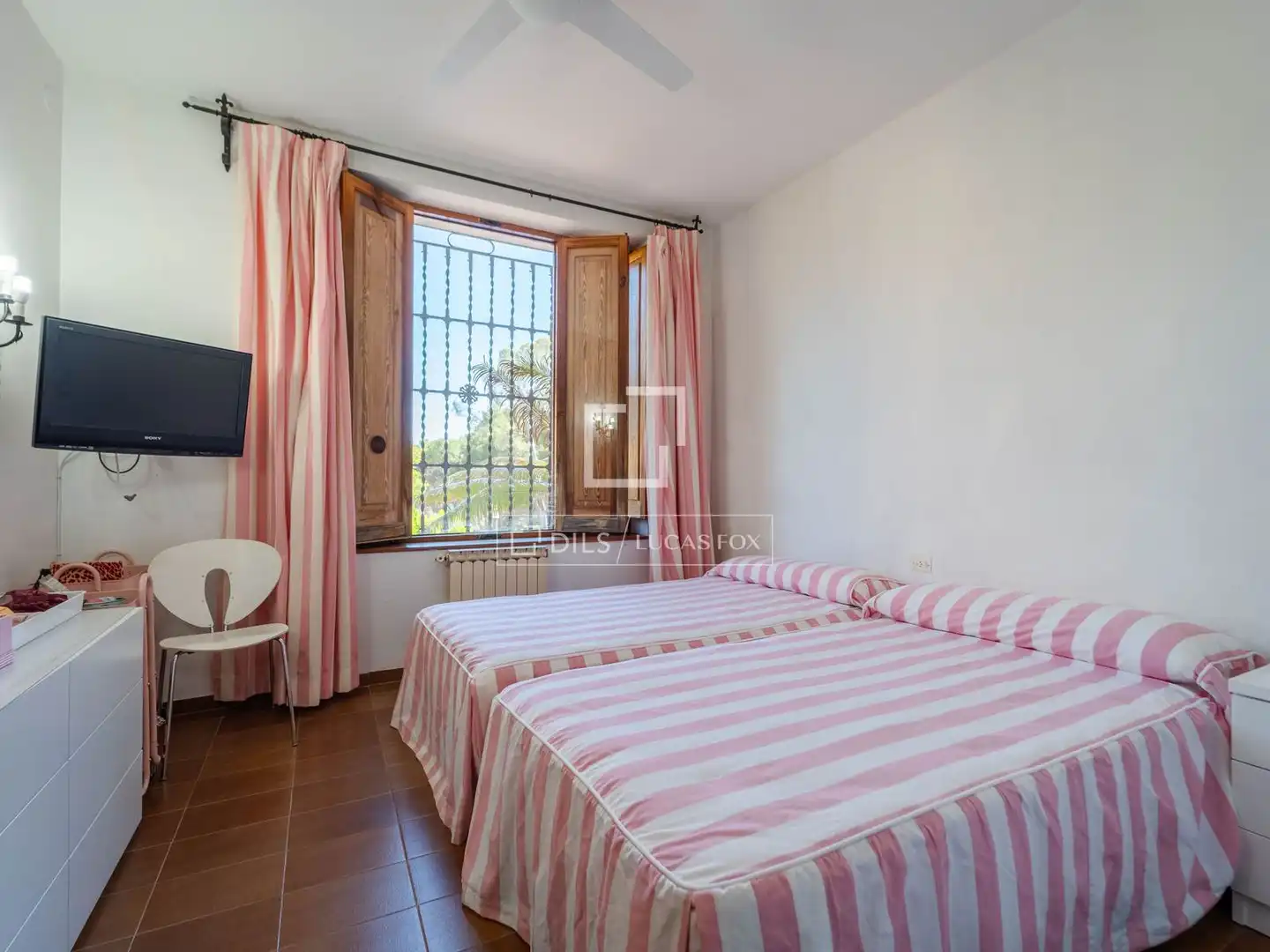 Villa con piscina in vendita a Monteamor - La Carrasca - El Peucal, imagen 21
