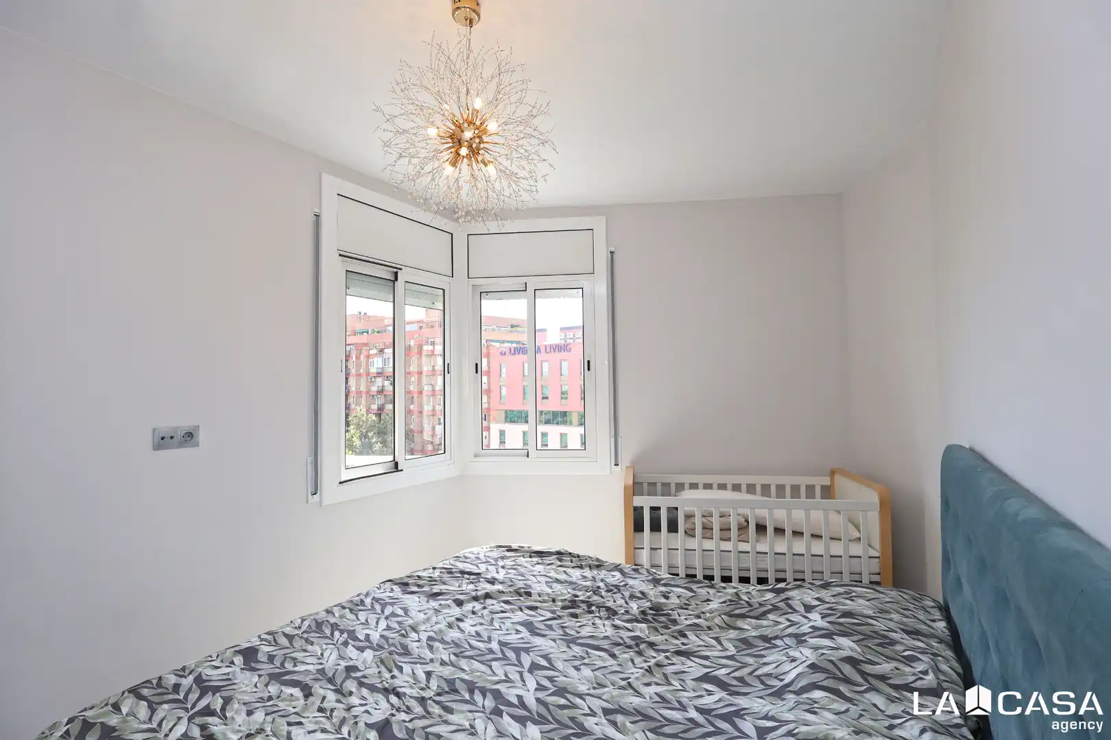 Bedroom of Attic for sale in Ciutat Vella