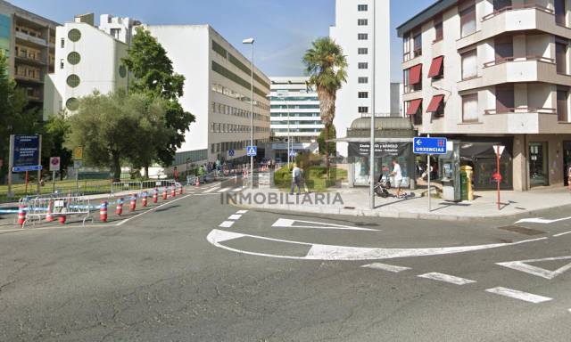 Local comercial en Alquiler en RAMÓN PUGA en Residencia