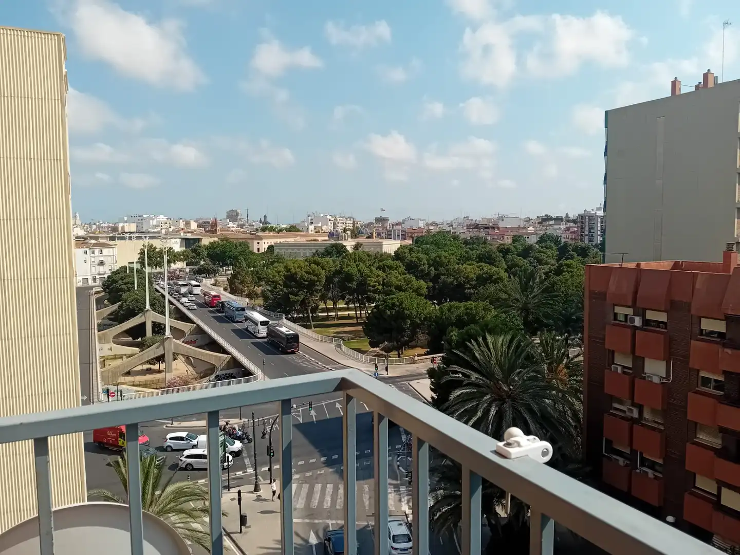 Vista exterior de Pis en venda en Valencia amb Aire condicionat, Forn i Rentadora