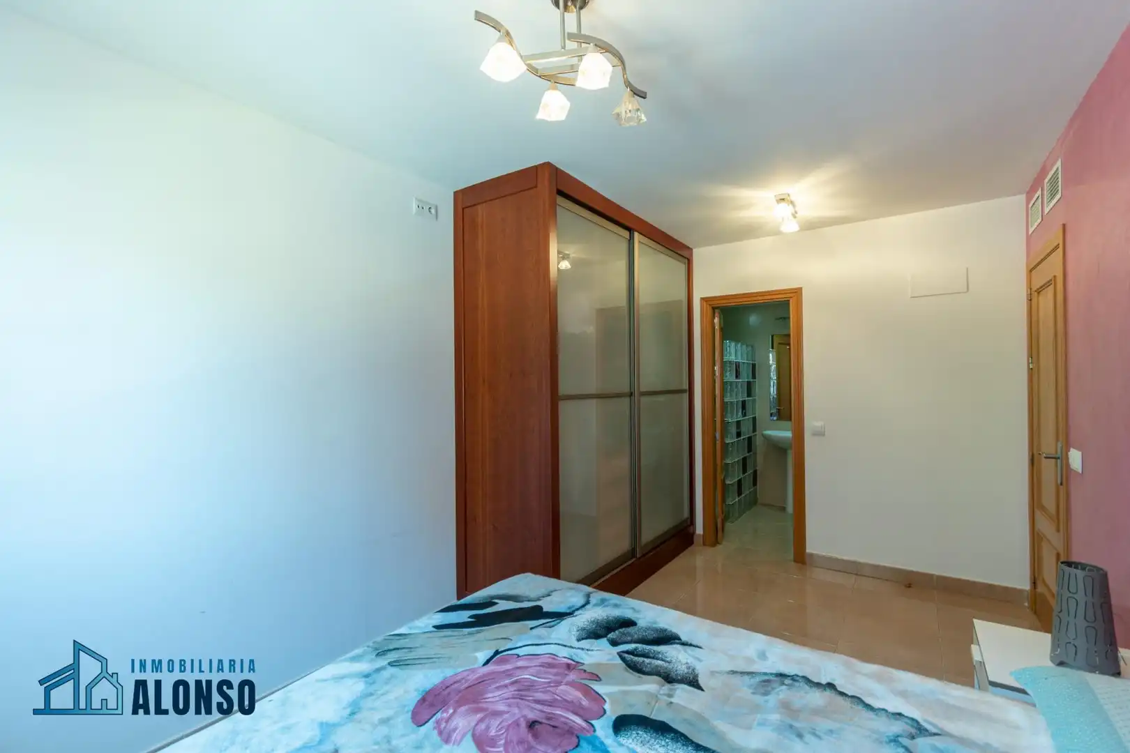 Wohnung mit Terrasse zum Verkauf in Nueva Andalucía, imagen 27