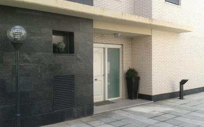 Vista exterior de Casa adosada en venda en  Zaragoza Capital amb Aire condicionat i Terrassa