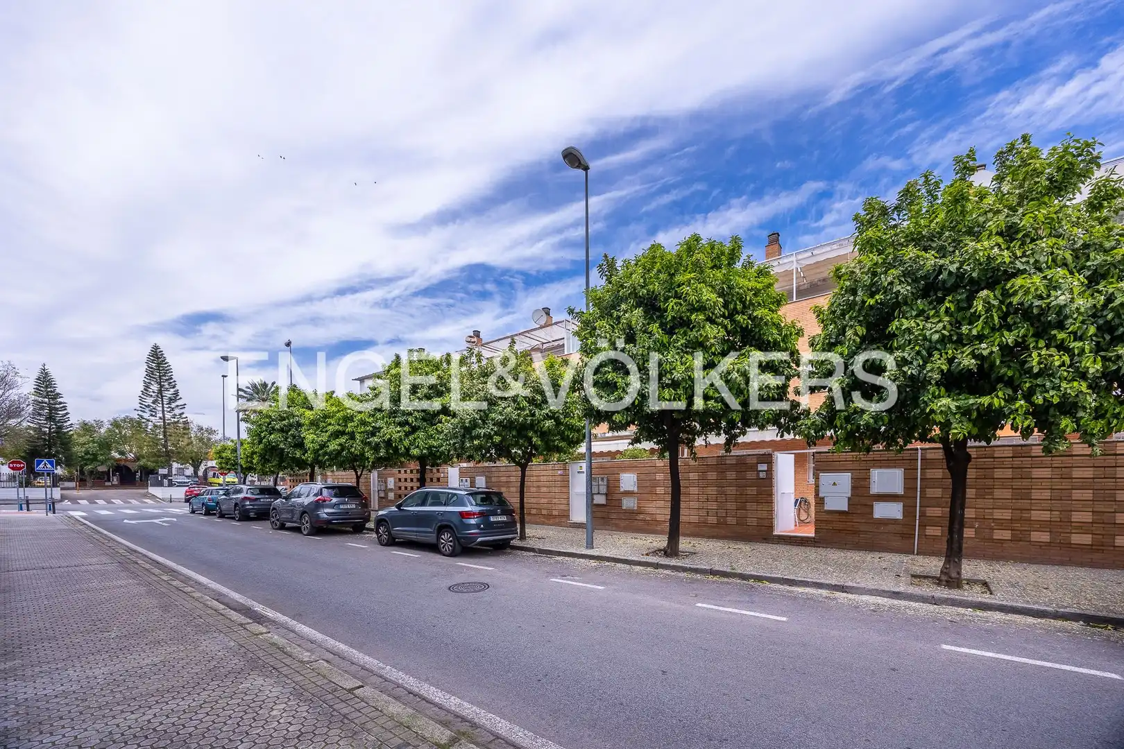Exterior view of Houses for sale in Sevilla  with Air Conditioner, Heating and Private garden