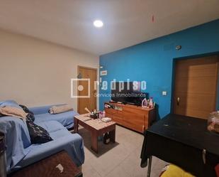 Sala d'estar de Pis en venda en  Madrid Capital amb Calefacció