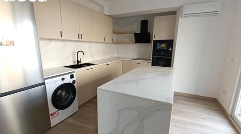 Foto 2 de Piso en venta en La Unión - Cruz de Humilladero - Los Tilos, Málaga Capital