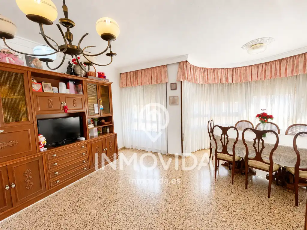 Sala de estar de Piso en venta en Xàtiva con Trastero, Amueblado y Balcón