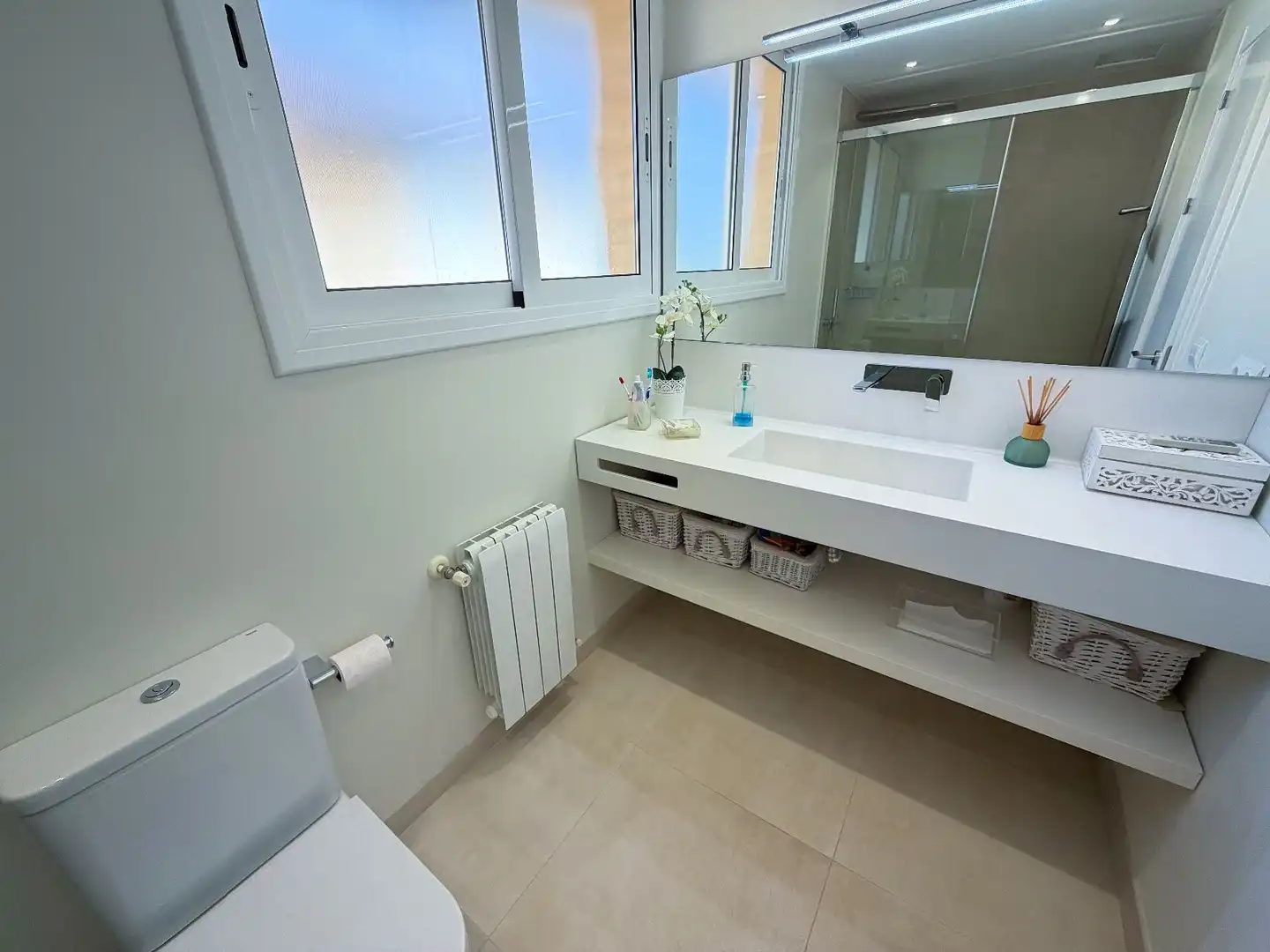 Baño de Ático en venta en El Vendrell con Aire acondicionado, Calefacción y Terraza