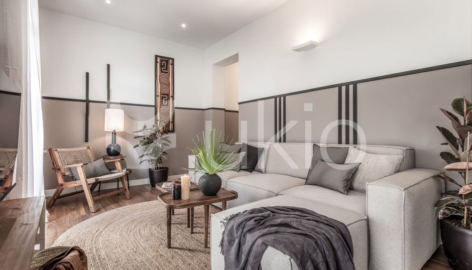 Apartamento de alquiler en Calle de Diego de León, Lista