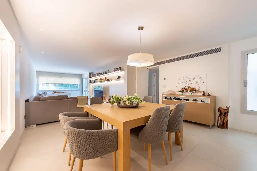 Apartament amb piscina en venda a Marina Botafoc - Platja de Talamanca, imagen 3
