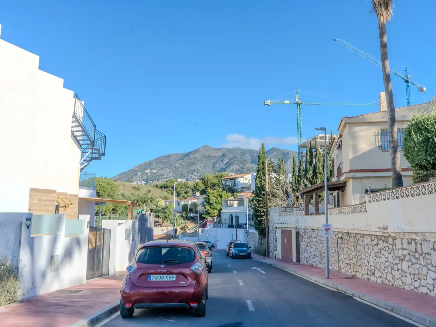 Vista exterior de Pis en venda en Fuengirola amb Aire condicionat, Terrassa i Piscina comunitària