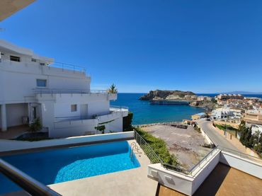 Xalet amb piscina en venda a El Hornillo